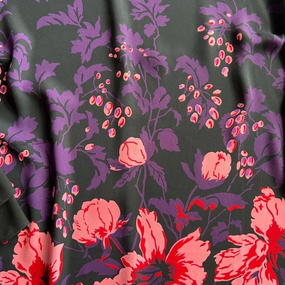 Liz Claiborne Woman Floral Blouse - Size 1X/2X - Picture 8 of 11